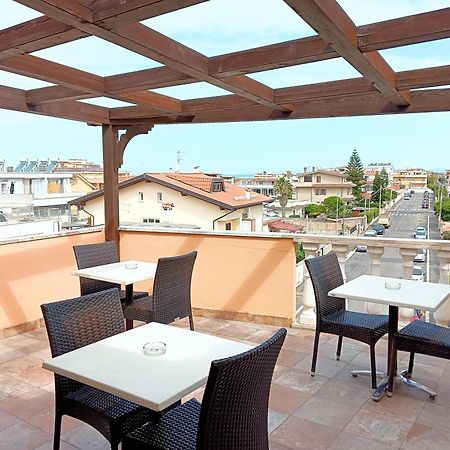 Hotel Riviera Fiumicino Eksteriør bilde