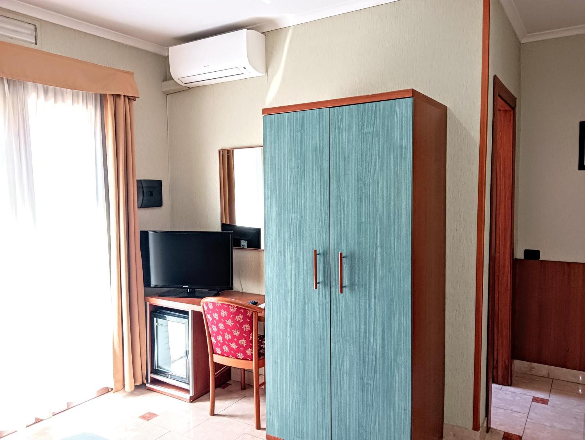 Hotel Riviera Fiumicino Eksteriør bilde